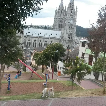 Departamento Junto A La Basilica Voto Nacional - Quito Apartment Exterior photo